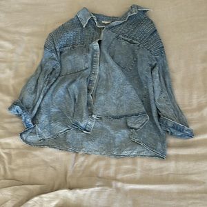 Blue acid wash button up top sz m